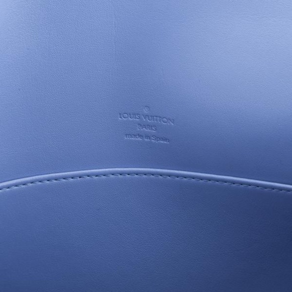 Louis Vuitton Thompson Light Blue Vernis flap bag - Picture 7 of 8